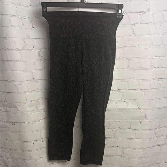 Lululemon leggings - Picture 1 of 5